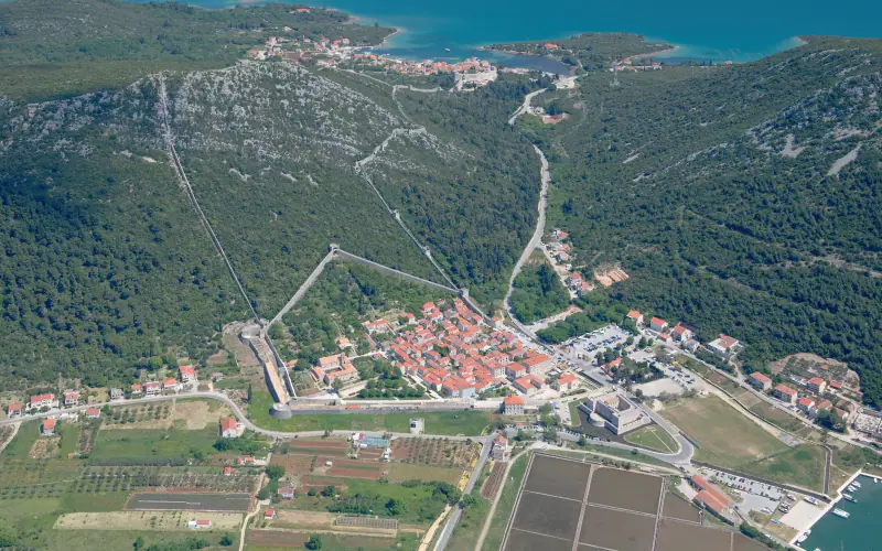 Ston Walls