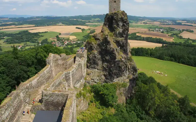 Trosky Castle