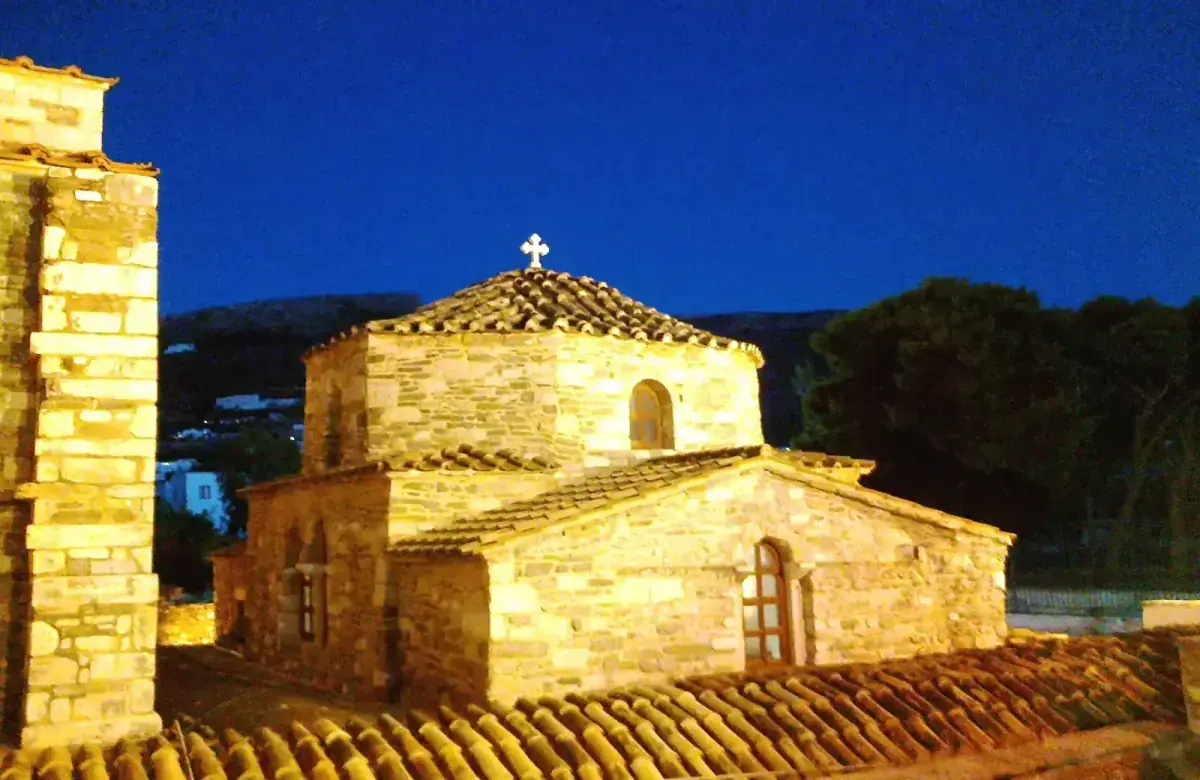 Parikia and Panagia Ekatontapiliani
