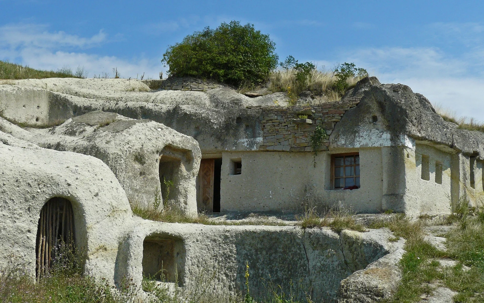 Noszvaj Cave Dwellings
