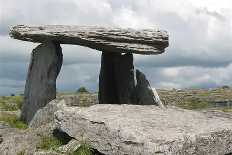 Poulnabrone dolmen
