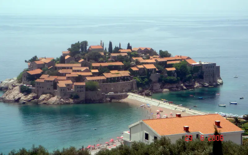 Sveti Stefan Viewpoint and Public Beaches