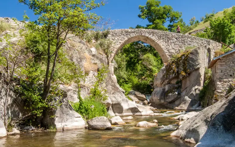 Zovik Stone Bridge