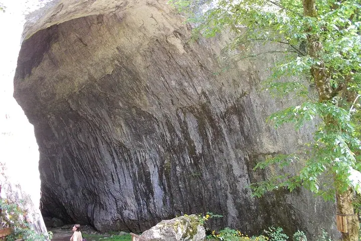 Meziad Cave