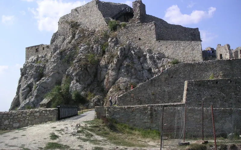 Devin Castle
