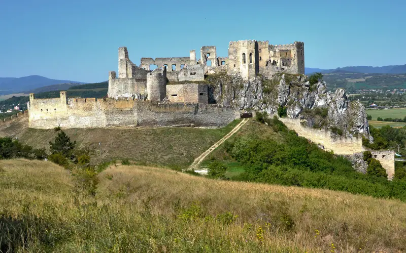 Beckov Castle