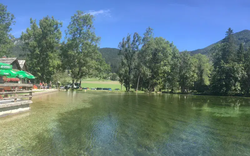Planšarsko Lake Jezersko