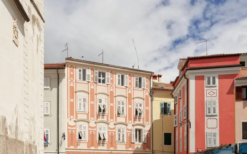 Izola Old Town and Manzioli Square