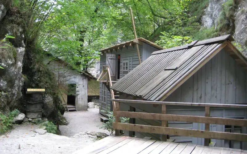 Franja Partisan Hospital