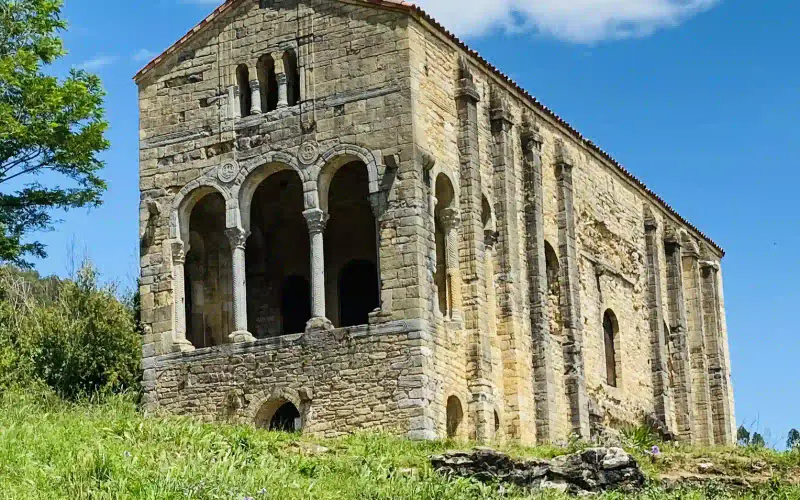 Santa María del Naranco